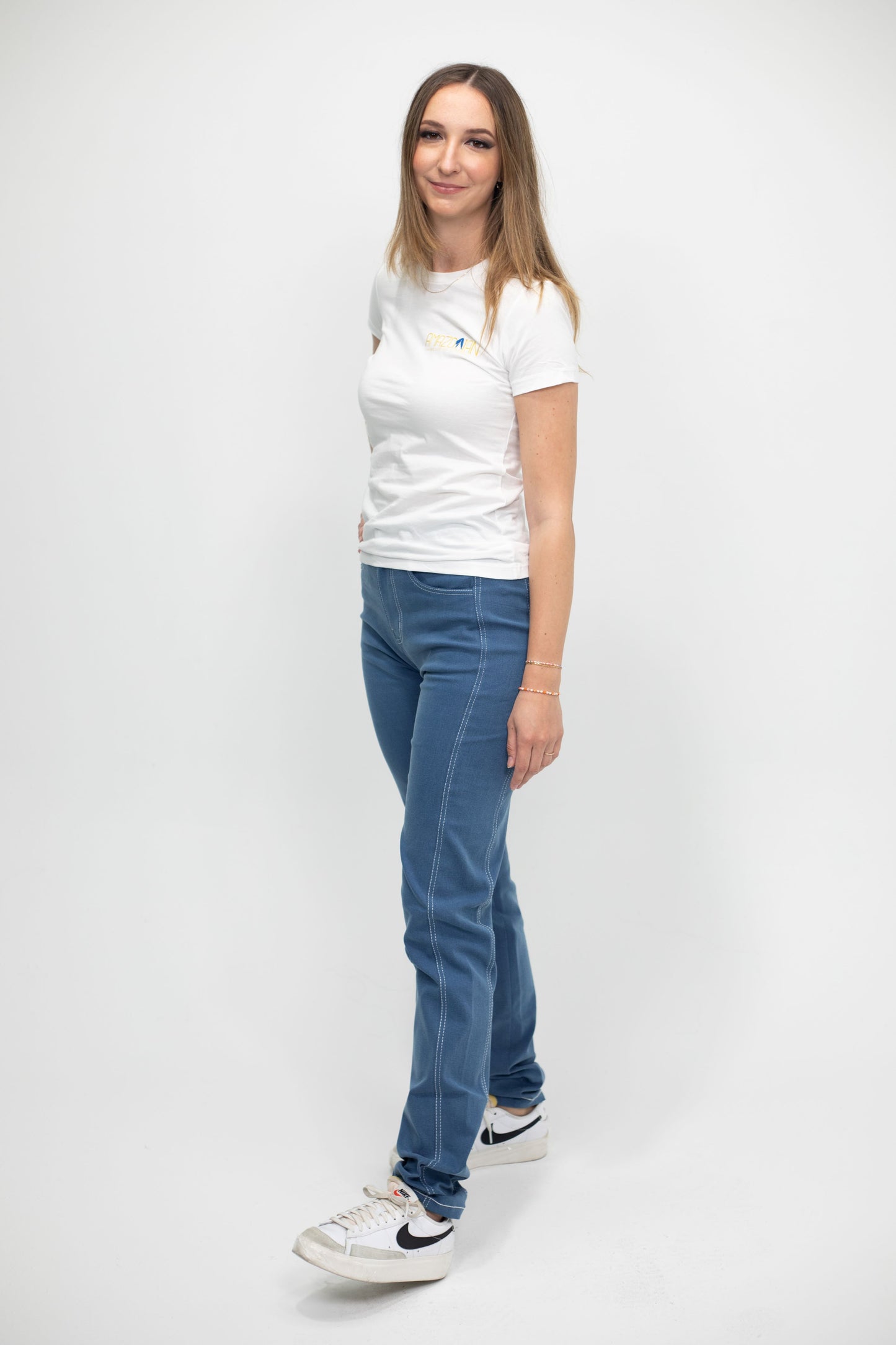 High waisted jeans - Medium Blue - 37 inch inseam